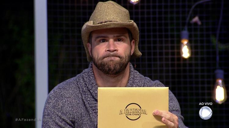 Envelope Dourado  - Reprodução/R7 - Reprodução/R7