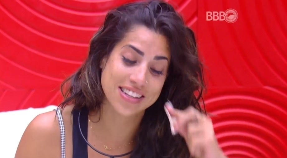 11.fev.2016 - Juliana lamenta a volta de Ana Paula, no "BBB16". "Adianta ser líder?", questionou a sister - Reprodução/TV Globo