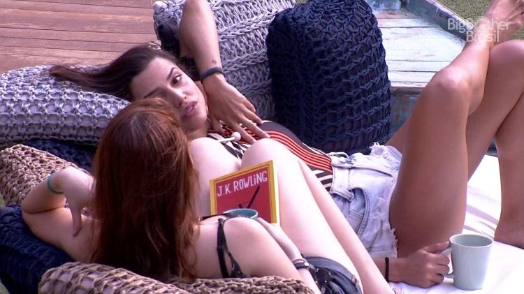 Paula e Ana Clara - Reprodução/GloboPlay - Reprodução/GloboPlay
