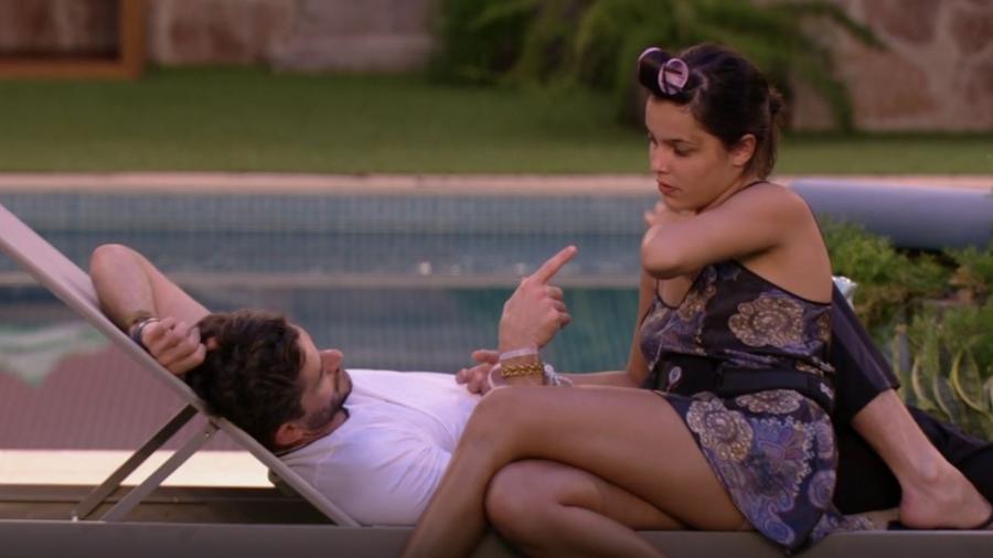 Marcos diz que ajudou Emilly a ganhar prova - Reprodução/TV Globo