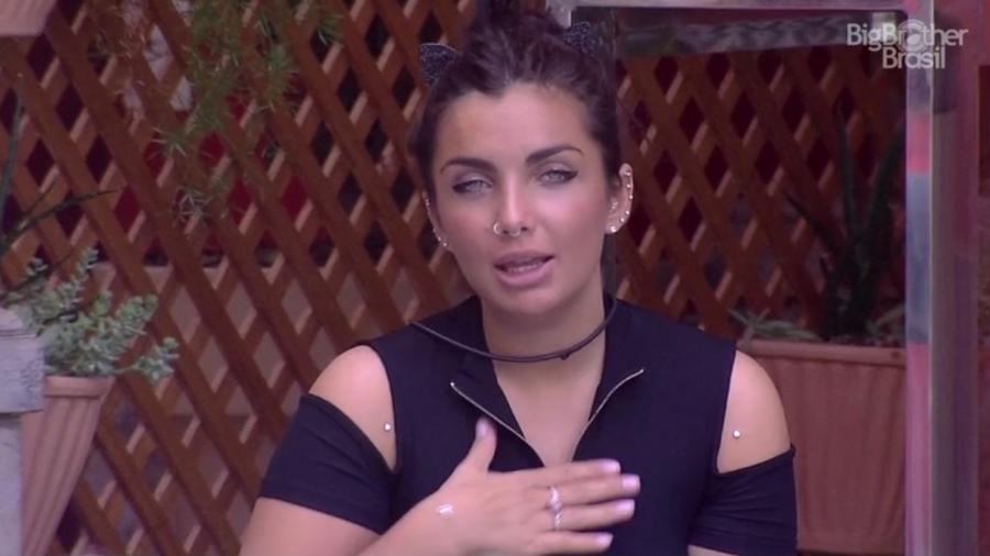 Elettra Lamborghini evita falar sobre família - Reprodução/ TV Globo