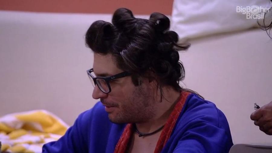 Ilmar adota visual Dona Florinda - Reprodução/TV Globo