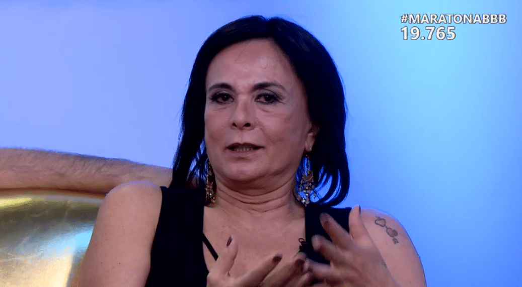 6.abr.2016 - Harumi se declara: "Sou apaixonada pelo Ronan" - Reprodução/ TV Globo