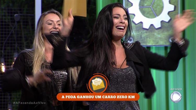 Monique Amin ganha um carro - Reprodução/Record - Reprodução/Record