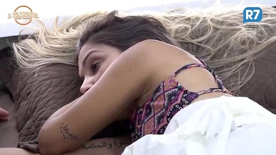 Flávia Viana dorme no quarto da sede - Reprodução/R7