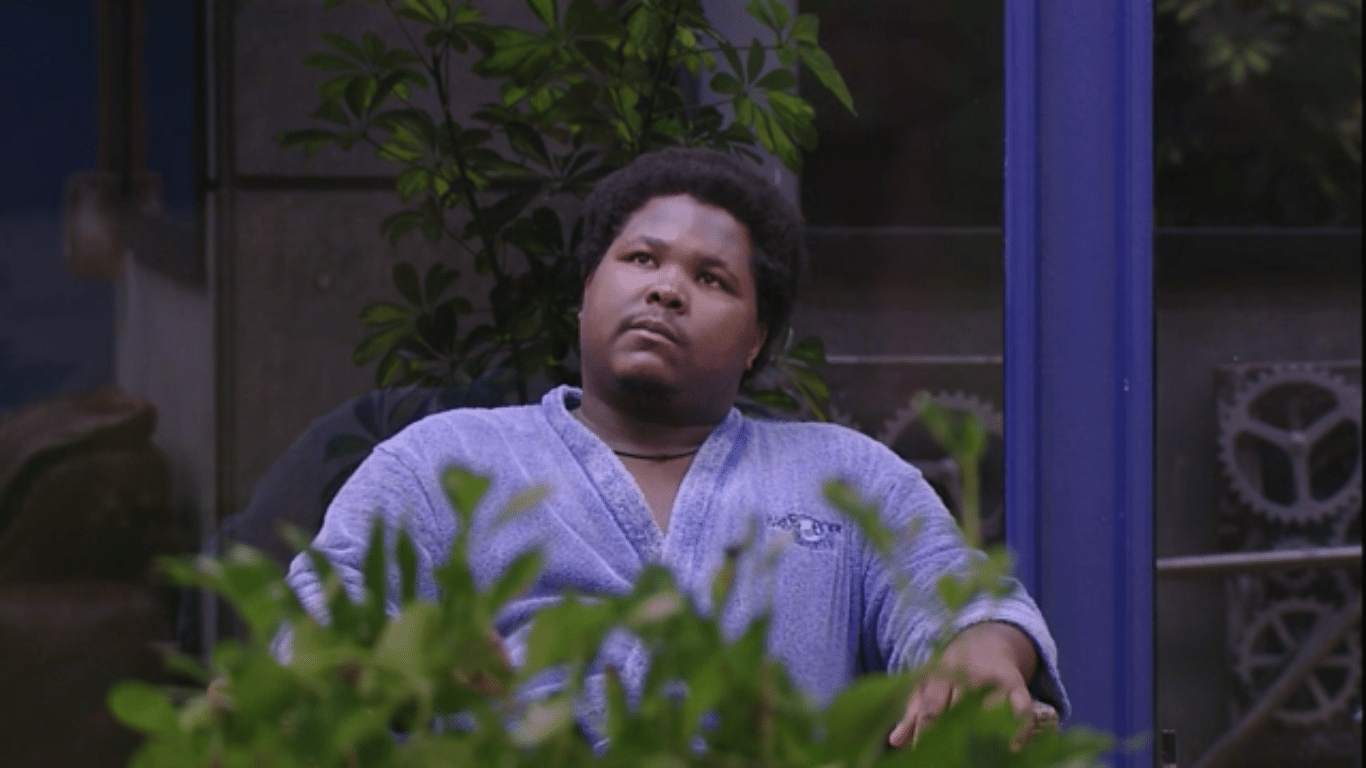 19.mar.2016 - Ronan conta para Munik e Geralda que tem medo de enfrentar Cacau no paredão - Reprodução/TV Globo