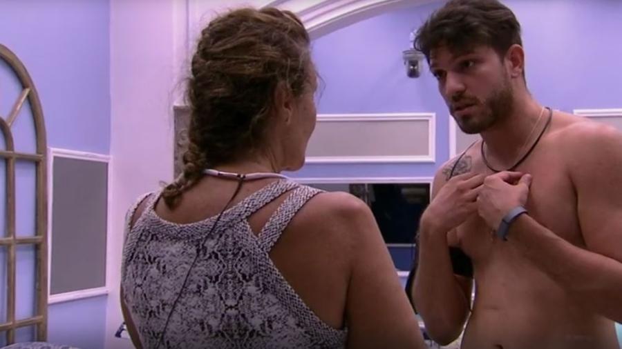Luiz Felipe reclama de atitude de Emilly para Ieda - Reprodução/TVGlobo