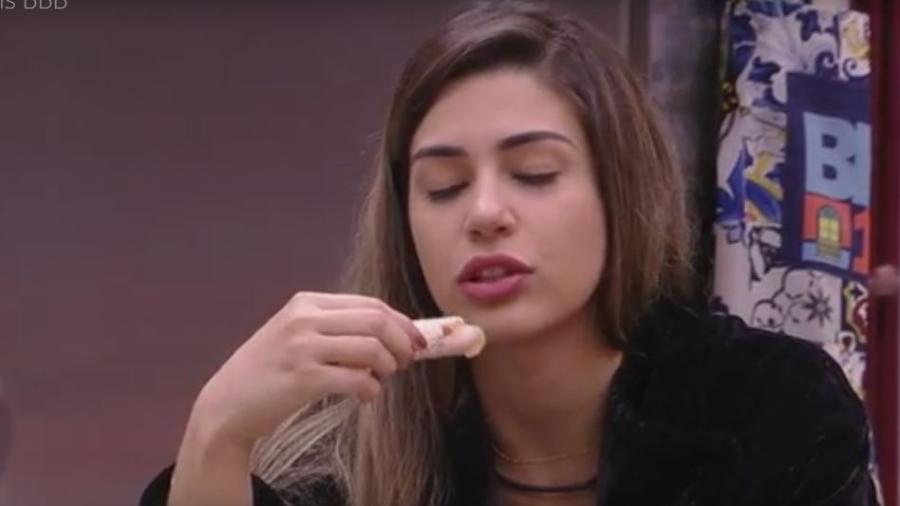 Vivian se queixa do desperdício de comida - Reprodução/TVGlobo