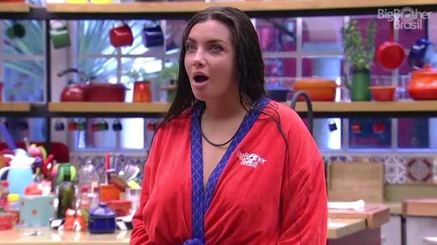 Elettra se espanta ao saber que não há secador de cabelo no "BBB17" - Reprodução/ TV Globo