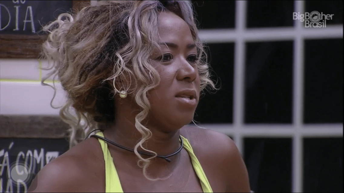 29.fev.2016 - Adélia promete enfrentar Ana Paula quando se sentir ofendida: "Não vou continuar agindo como um rato" - Reprodução/TV Globo