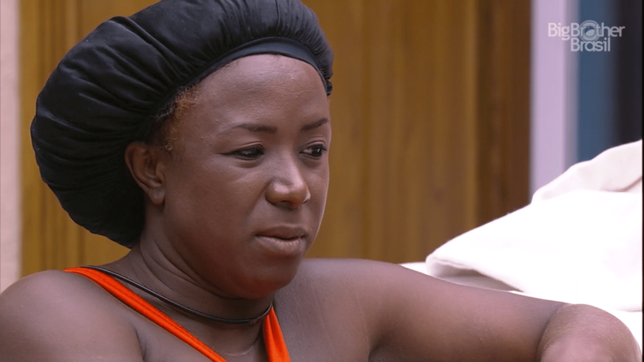 6.fev.2016 - Adélia diz que Renan se arrependeu de ficar com Munik no "BBB16" - Reprodução/TV Globo