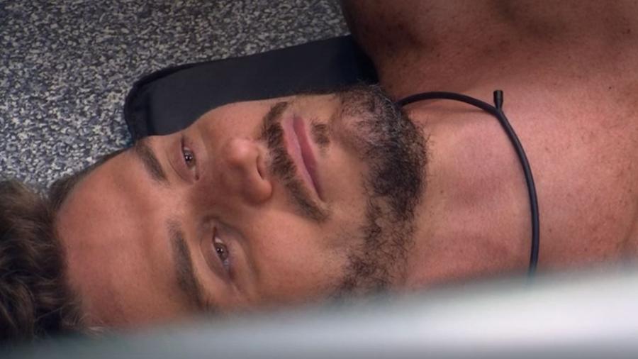 Marcos pede para conversar com psicóloga do "BBB17" - Reprodução/TV Globo