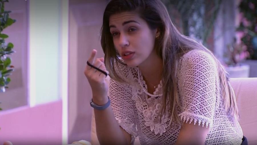 Vivian reclama de Emilly - Reprodução/TV Globo