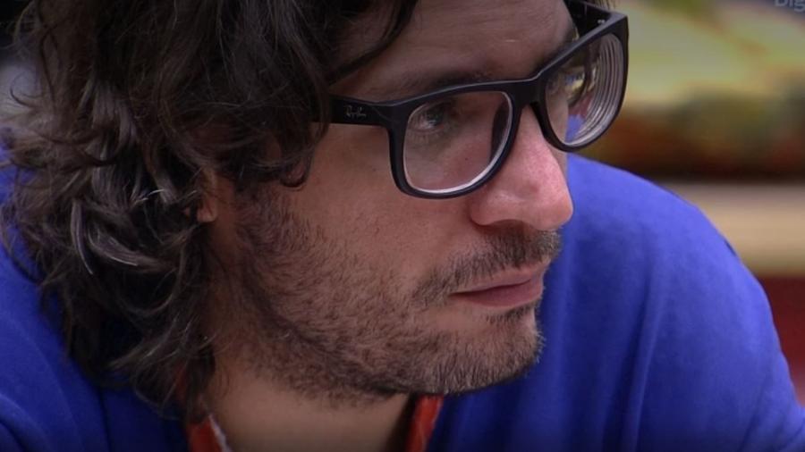 O participante do "BBB17", Ilmar foi acusado por Marcos durante uma briga de atrasar pensão alimentícia do filho - Reprodução/TV Globo
