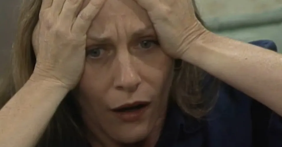 Lucinha Lins como Estela em A Viagem