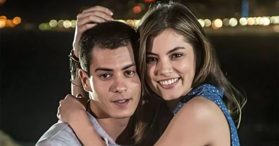 Arthur Aguiar e Bruna Hamu em Malhação Sonhos