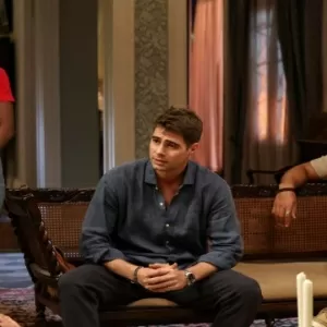Abel, Leona, Davi e Samuel em cena de Dona de Mim