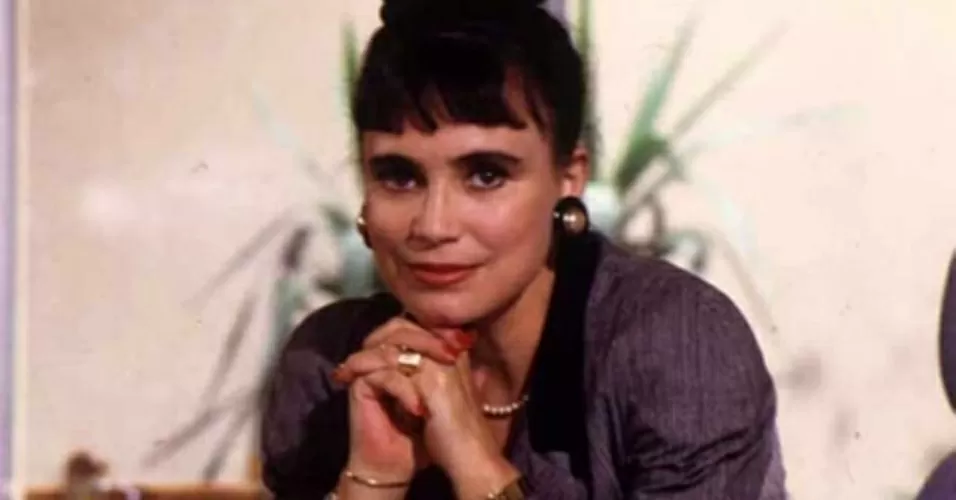 Regina Duarte como Maria do Carmo em Rainha da Sucata