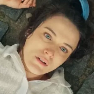 Bianca Bin como Maria em Êta Mundo Melhor