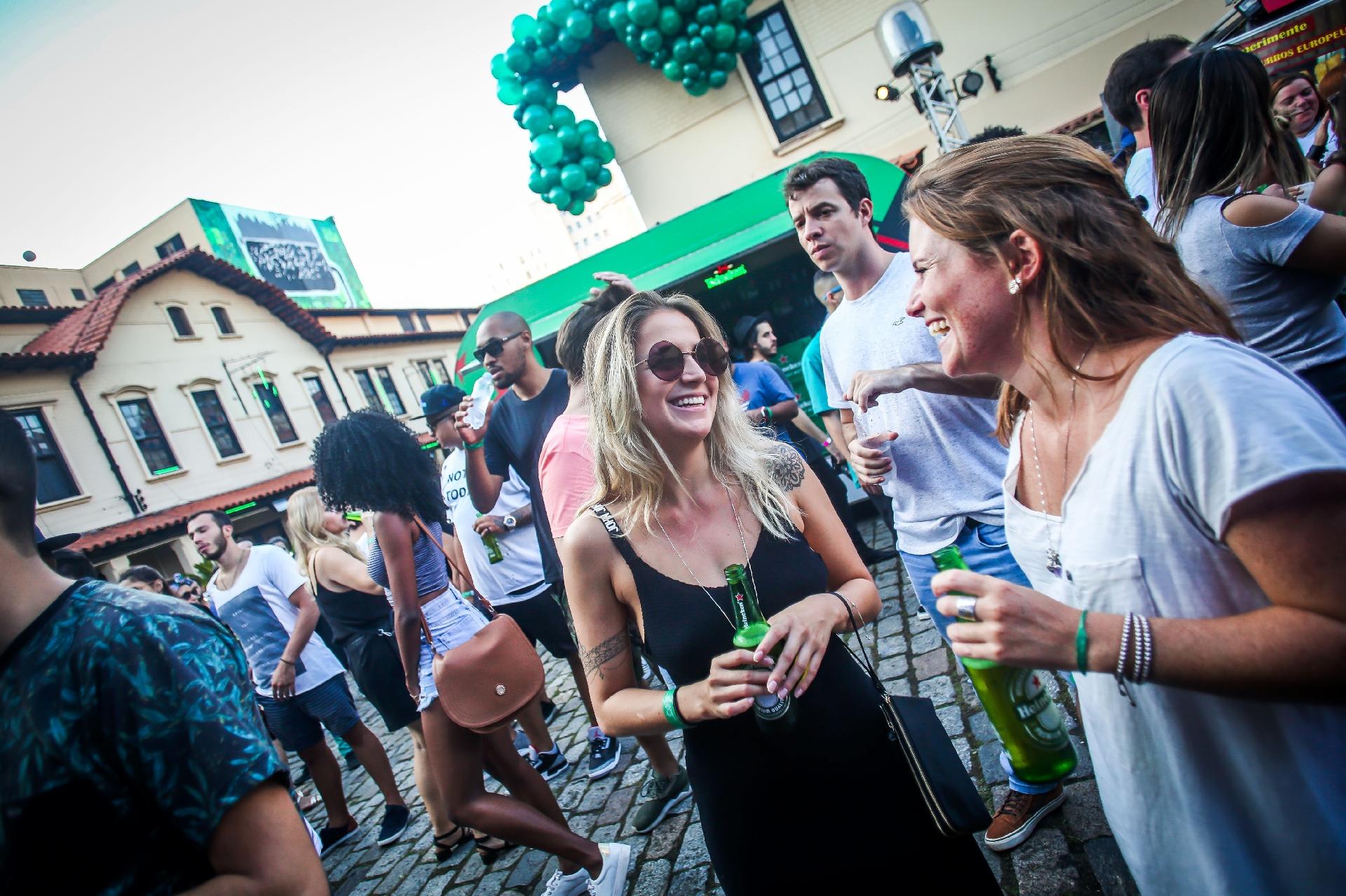 Heineken Block 11/03 - Edson Lopes Jr./UOL