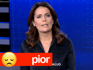 Adriana Araújo é substituída no Jornal da Record sem aviso nem despedida