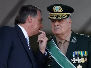 Desviando-se da corda, general empurra Bolsonaro para a forca