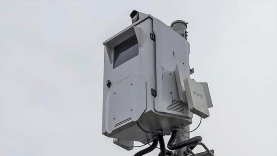 Conhecida como doppler, tecnologia permite multar motorista que freia no radar e depois volta a acelerar acima do limite Conhecida como doppler, tecnologia permite multar motorista que freia no radar e depois volta a acelerar acima do limite