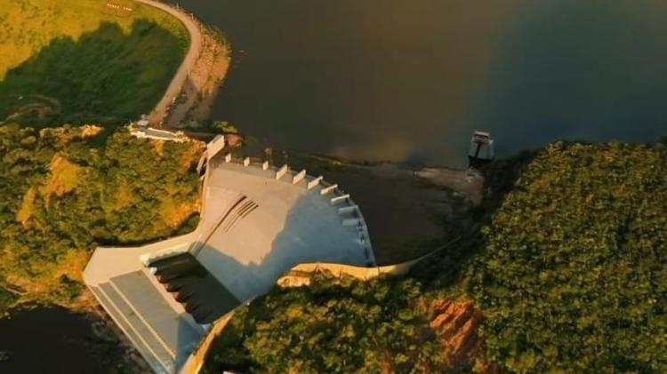 Açude Orós, o segundo maior do Ceará, feito pelo Dnocs, transbordou em 2025 após 14 anos