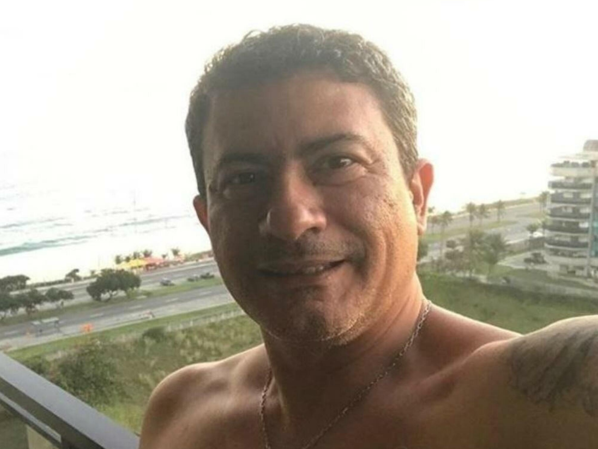 Tom Veiga morre de AVC hemorrágico; saiba reduzir o risco de ter um derrame