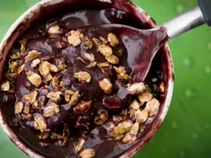 Extrai colesterol no sangue, fortalece imunidade: os benefícios do açaí