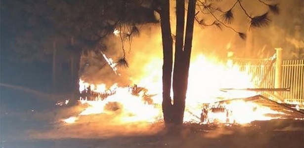 Cidades de Santa Catarina foram alvo de ações de criminosos nos últimos dias - Divulgação/Bombeiros