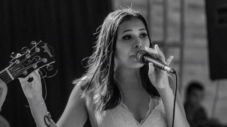Larissa Ferreira, vocalista do Mastruz com Leite  - Reprodução/Facebook @Mastruz Com Leite