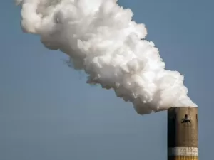 Como aumento de emissões de gases de efeito estufa gera recordes climáticos