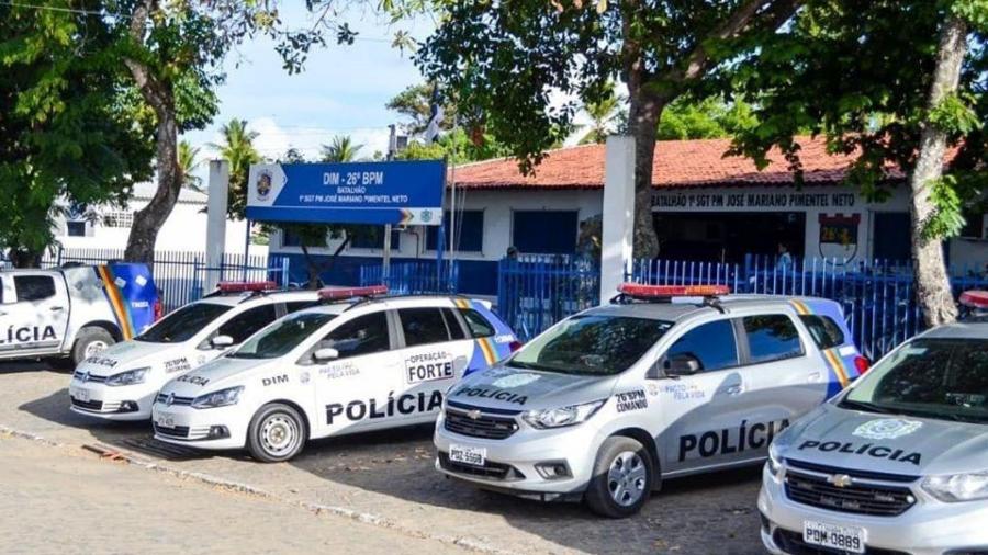 Polícia Militar de Pernambuco resgatou vítimas no centro de Recife