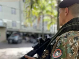 Estudo: PM do RJ atua 10x mais nas áreas de tráfico do que nas de milícias