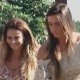 Roda de samba aproxima ainda mais Nicole Bahls e Viviane Araújo - Reprodução/Record