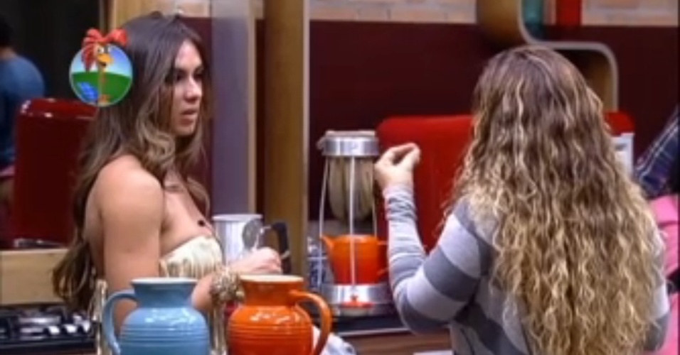 Nicole Bahls discute com Viviane Araújo depois de atriz ir para a sede (6/6/12)