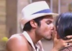 Victor beija Natalia durante festa na "Fazenda de Verão" - Reprodução/Record