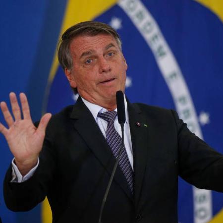 O presidente Jair Bolsonaro (PL) em evento no Palácio do Planalto, em Brasília - Pedro Ladeira - 31.mar.22/Folhapress