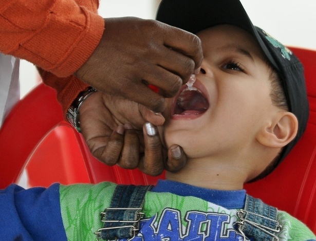 Dia D da campanha de vacinação contra sarampo e poliomielite será neste sábado (18), em mais de 36 mil postos de saúde - Estadão Conteúdo