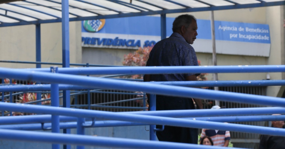 Saiba se perdeu | Prazo acaba e 154 mil podem ter benefício do INSS cortado
